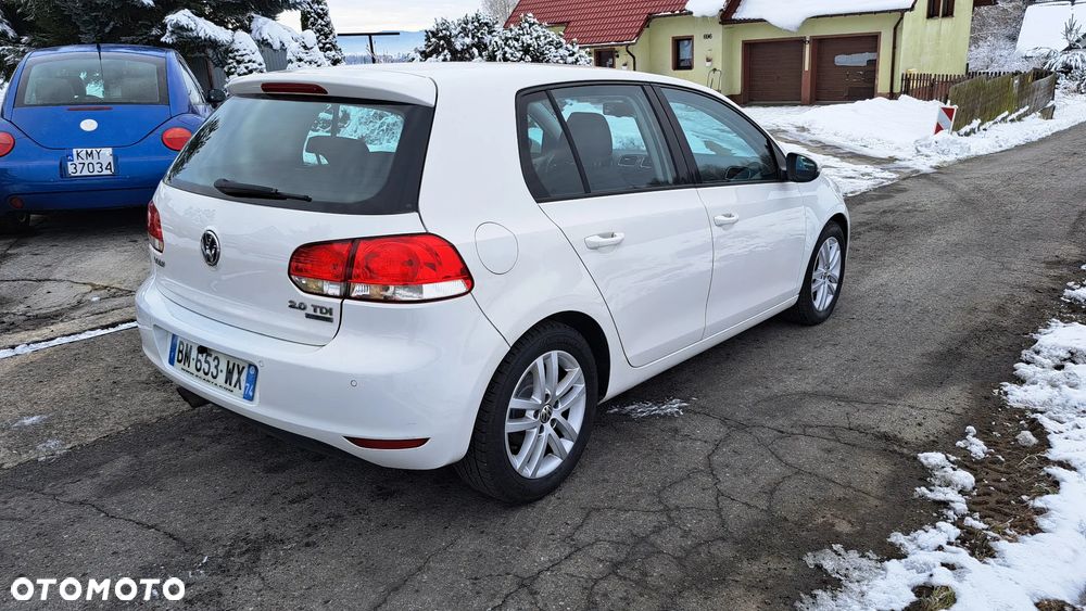 Volkswagen Golf 2.0 TDI DPF BlueMotion Technology Comfortline - 4