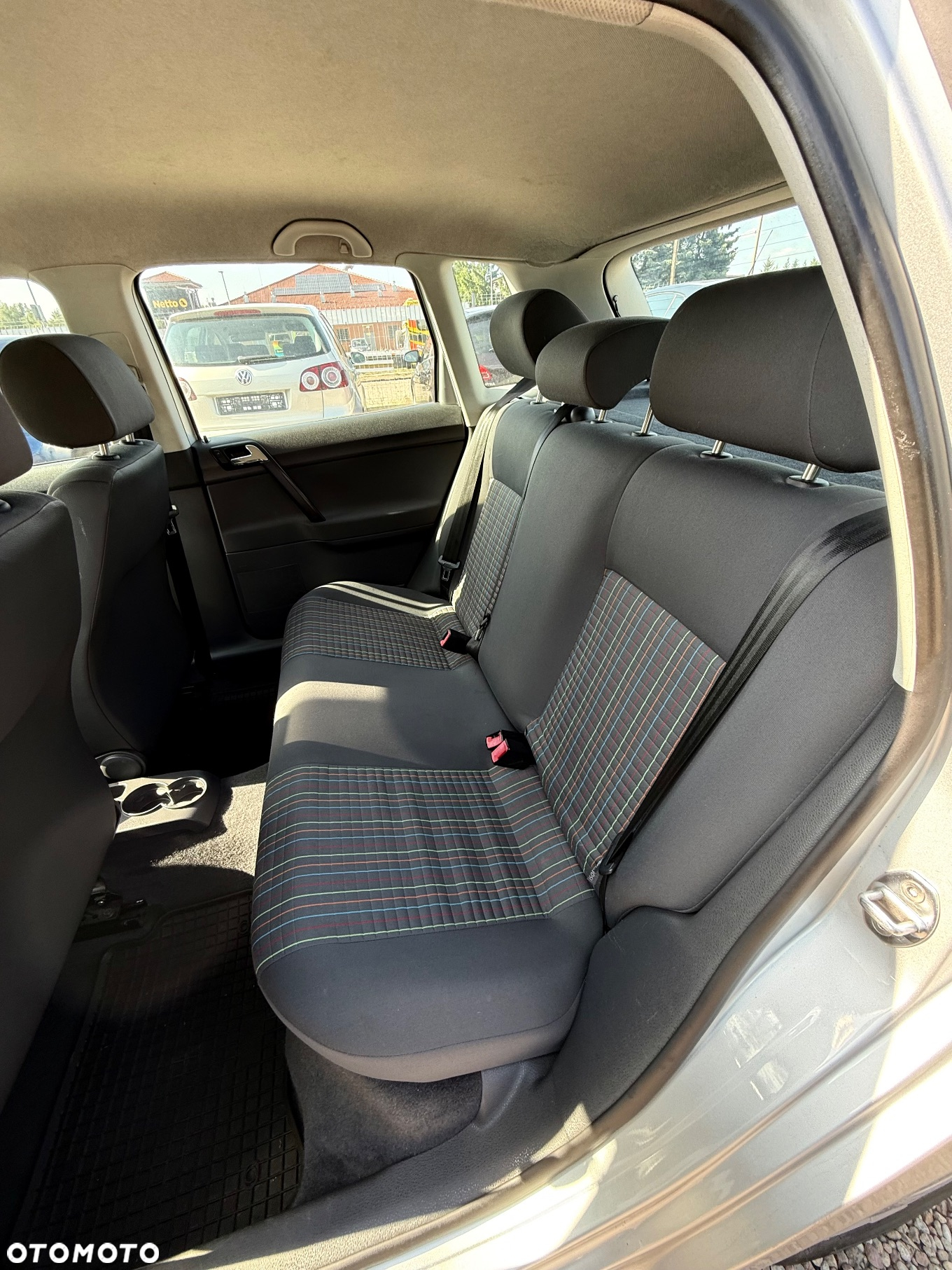 Volkswagen Polo - 7