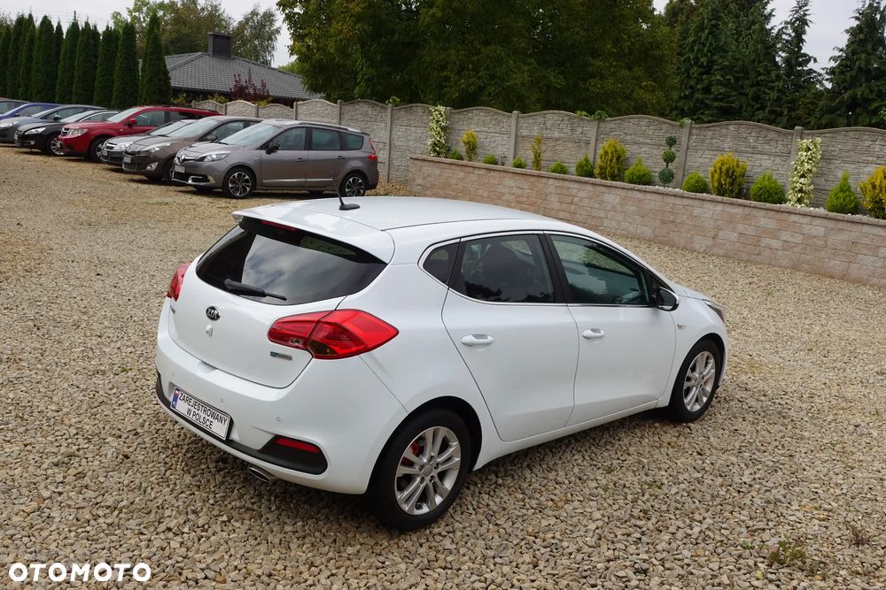 Kia Ceed - 3