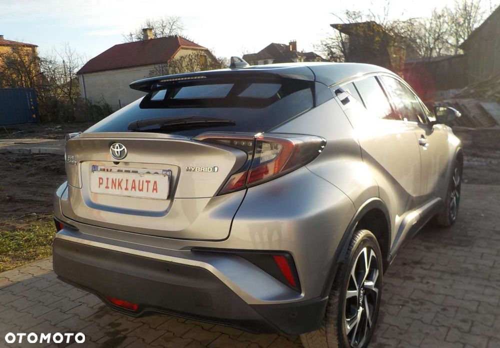 Toyota C-HR - 15