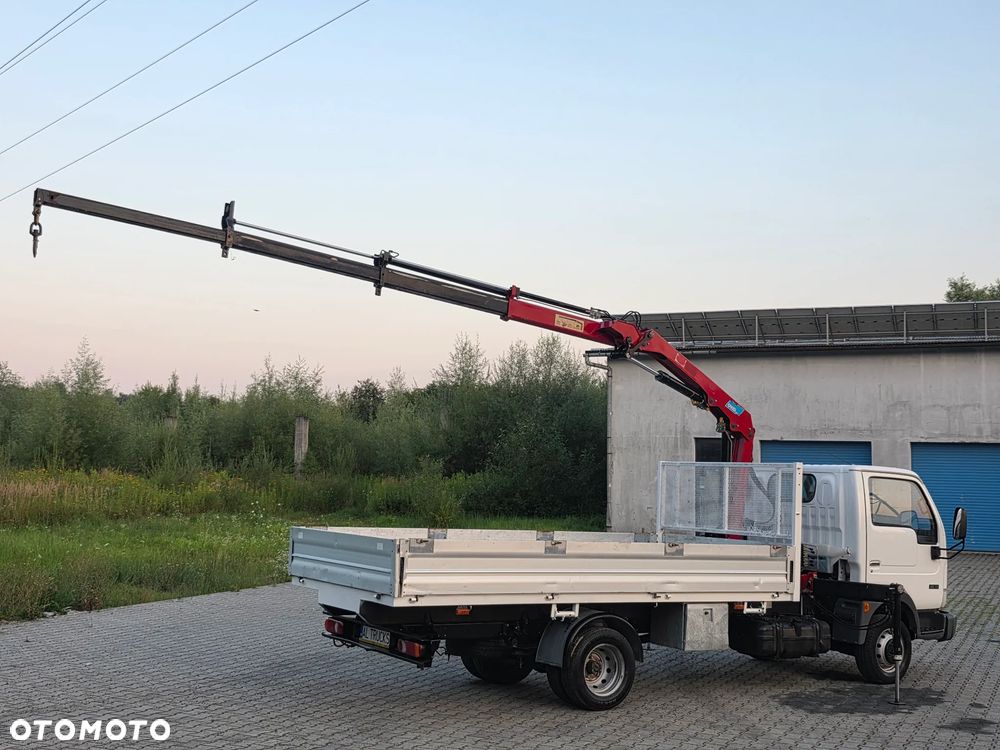 Nissan Cabstar 35.13 Skrzynia 4.20 M + HDS 1.5 Tony ! HMF K2(B3) 9.20 M Wysięgu  ! Super Stan  ! - 7