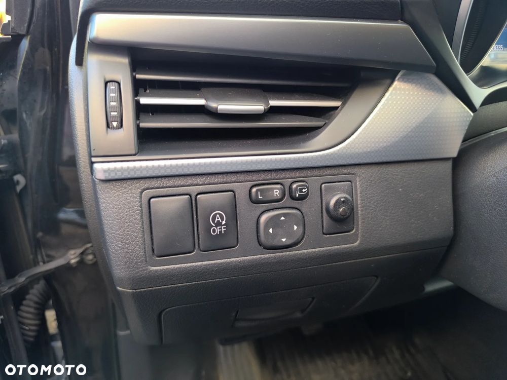 Toyota Avensis 2.0 D-4D Prestige - 18