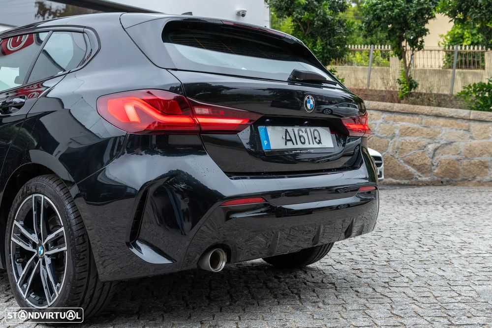 BMW 116 d Pack Desportivo M - 12