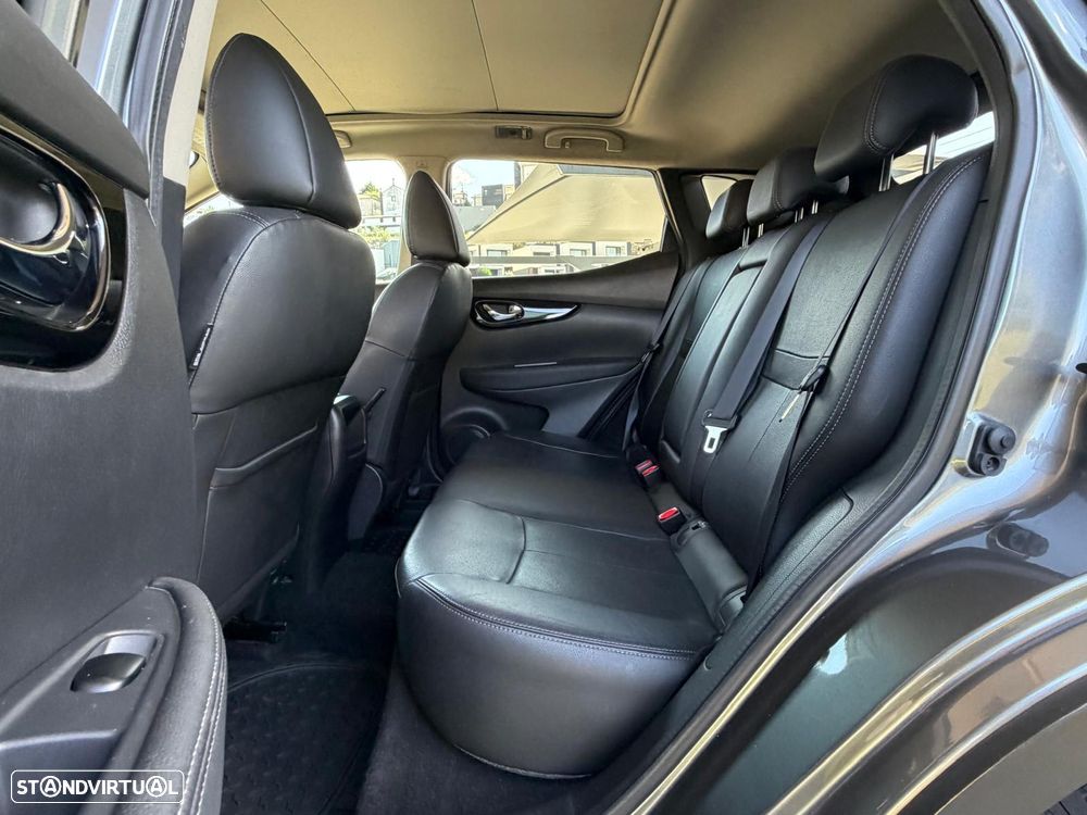 Nissan Qashqai 1.6 dCi Tekna Premium 18 360 - 9