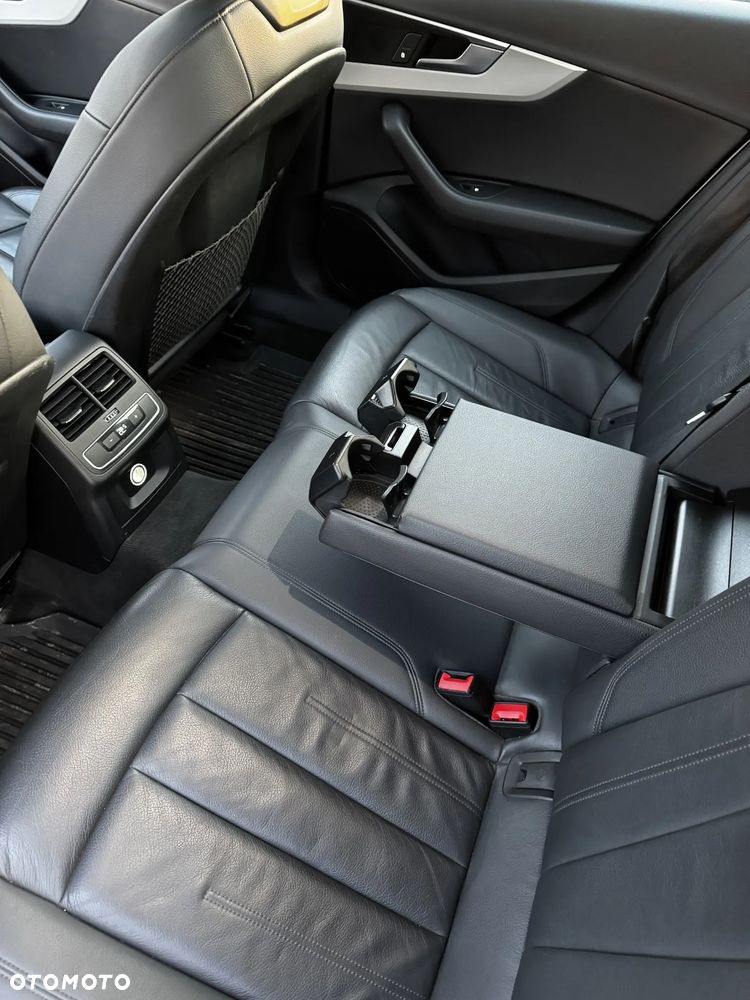 Audi A4 Limousine 2.0 TFSI Quattro S tronic - 12