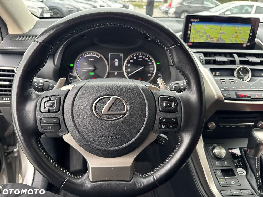 Lexus NX 300h F Impression AWD - 16