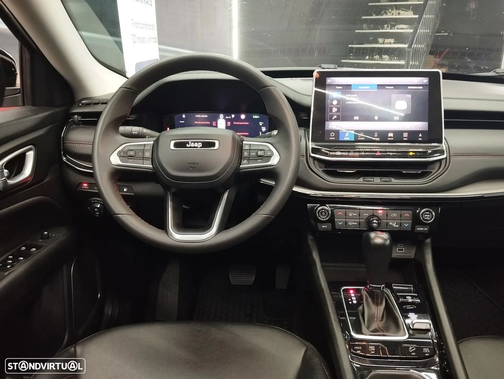 Jeep Compass 1.3 TG Trailhawk - 19