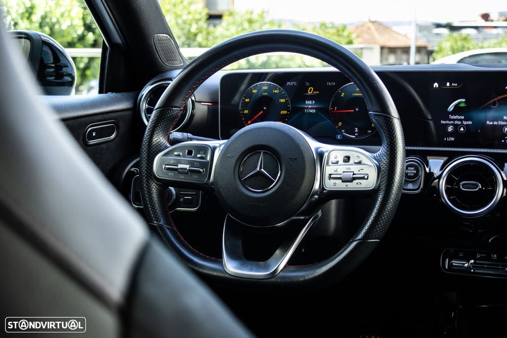 Mercedes-Benz A 180 d AMG Line - 15