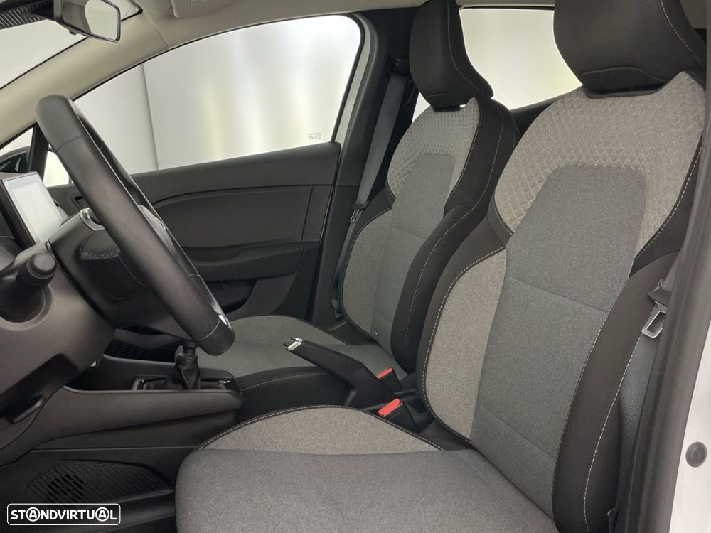 Renault Clio 1.0 TCe Evolution Bi-Fuel — fotografia 18