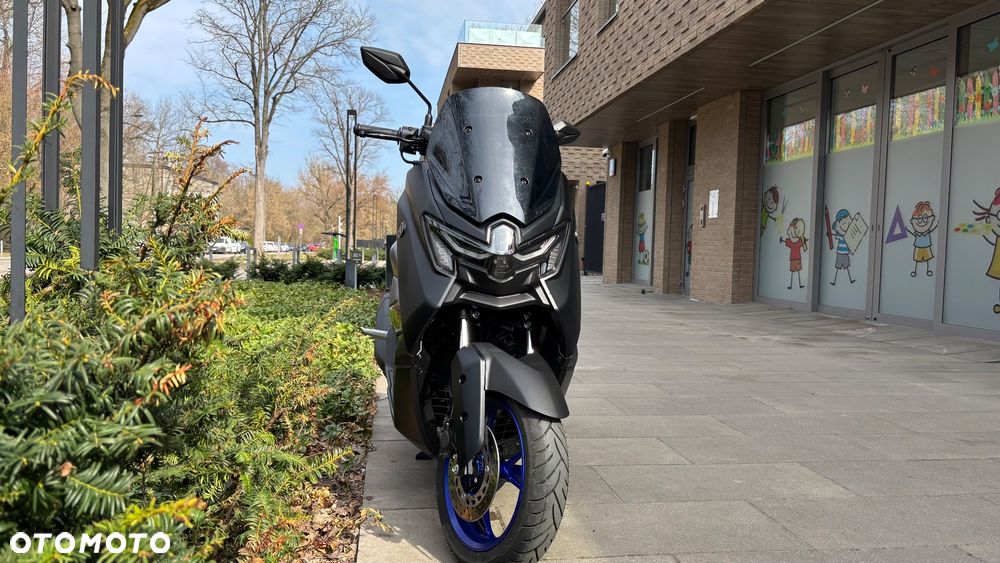 Yamaha NMAX - 12