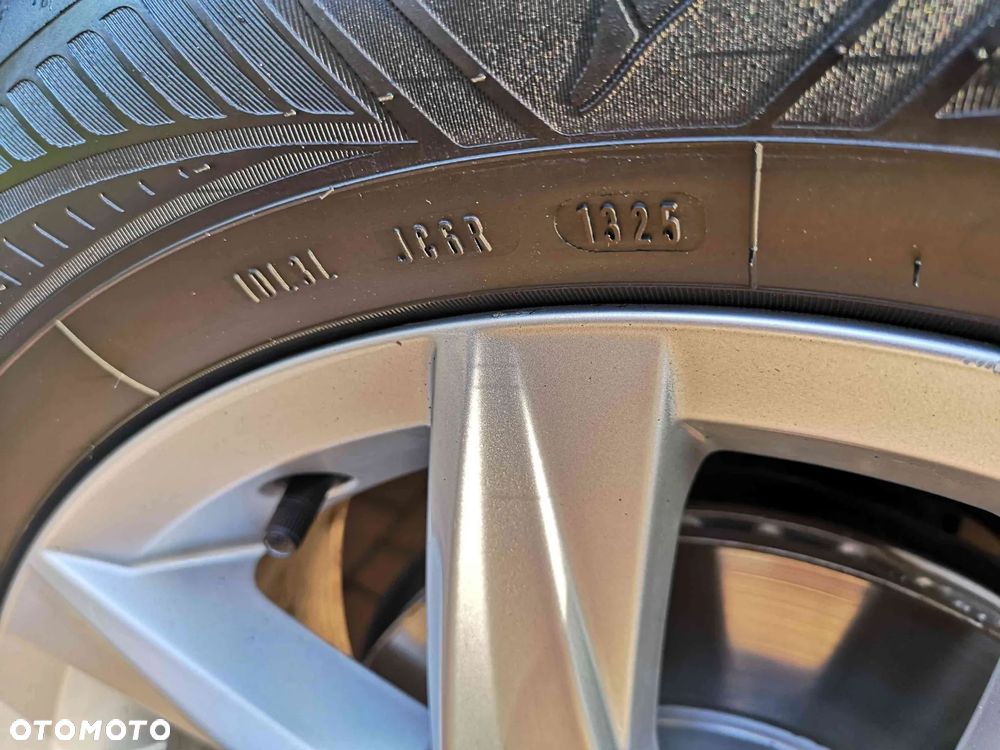 Volkswagen Tiguan 2.0 TDI BMT SCR Highline DSG - 33