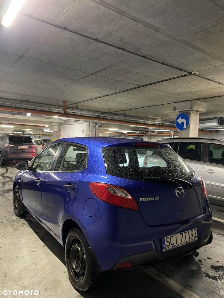 Mazda 2 - 3
