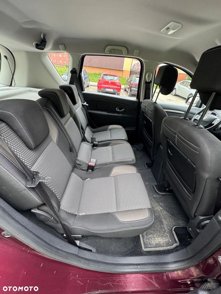 Renault Scenic dCi 110 Xmod Paris - 16
