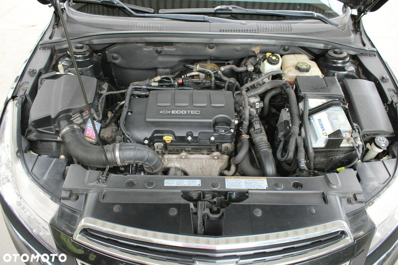 Chevrolet Cruze Station Wagon 1.4T LTZ+ - 34