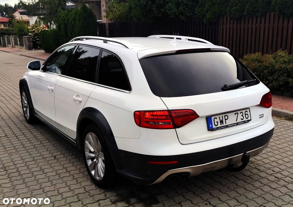 Audi A4 Allroad 2011 photo 3