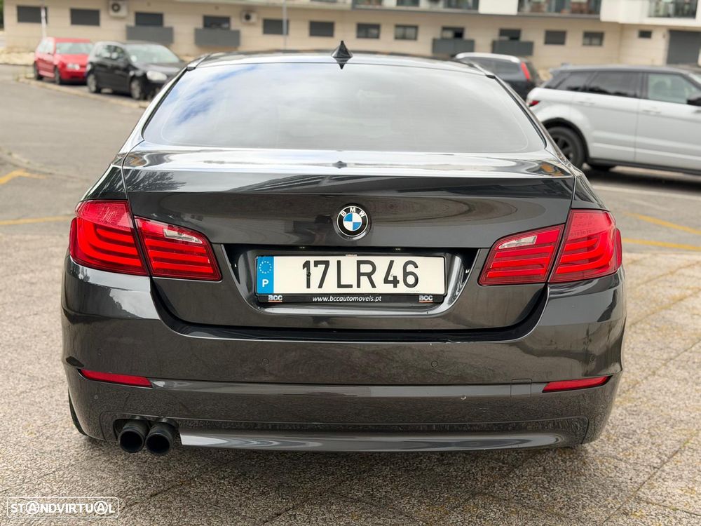 BMW 520 d Exclusive Auto 123g - 13