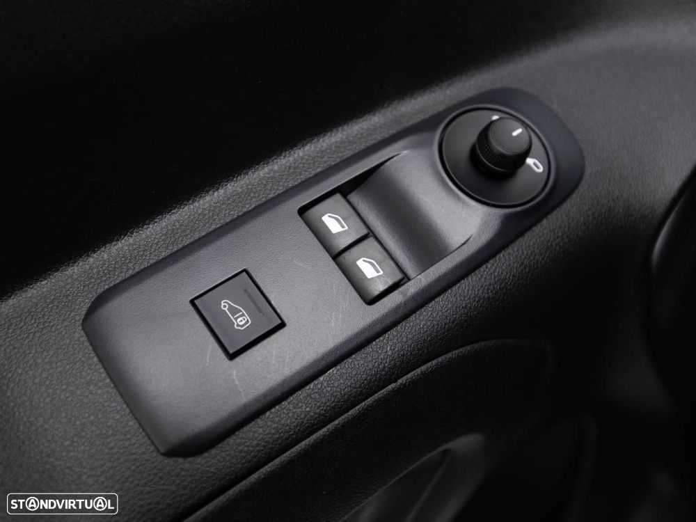 Peugeot e-Partner 54 KWH c/IVA - 11