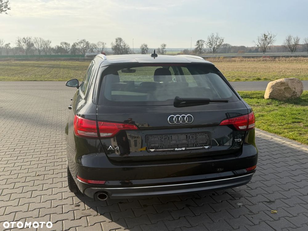Audi A4 Avant 2.0 TDI - 5