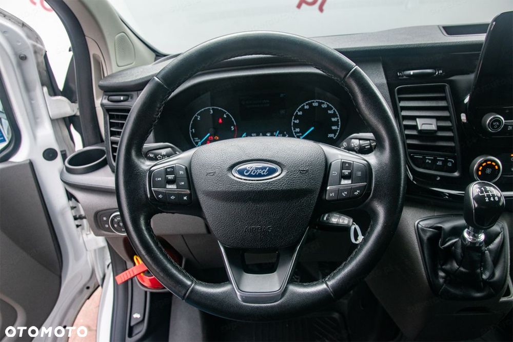 Ford Transit Custom L2H1 Trail 2.0 130KM - 26