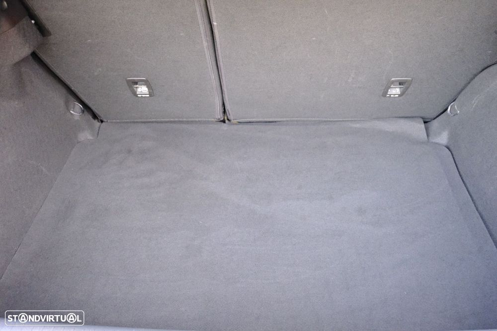 Renault Mégane 1.5 dCi Bose Edition - 27