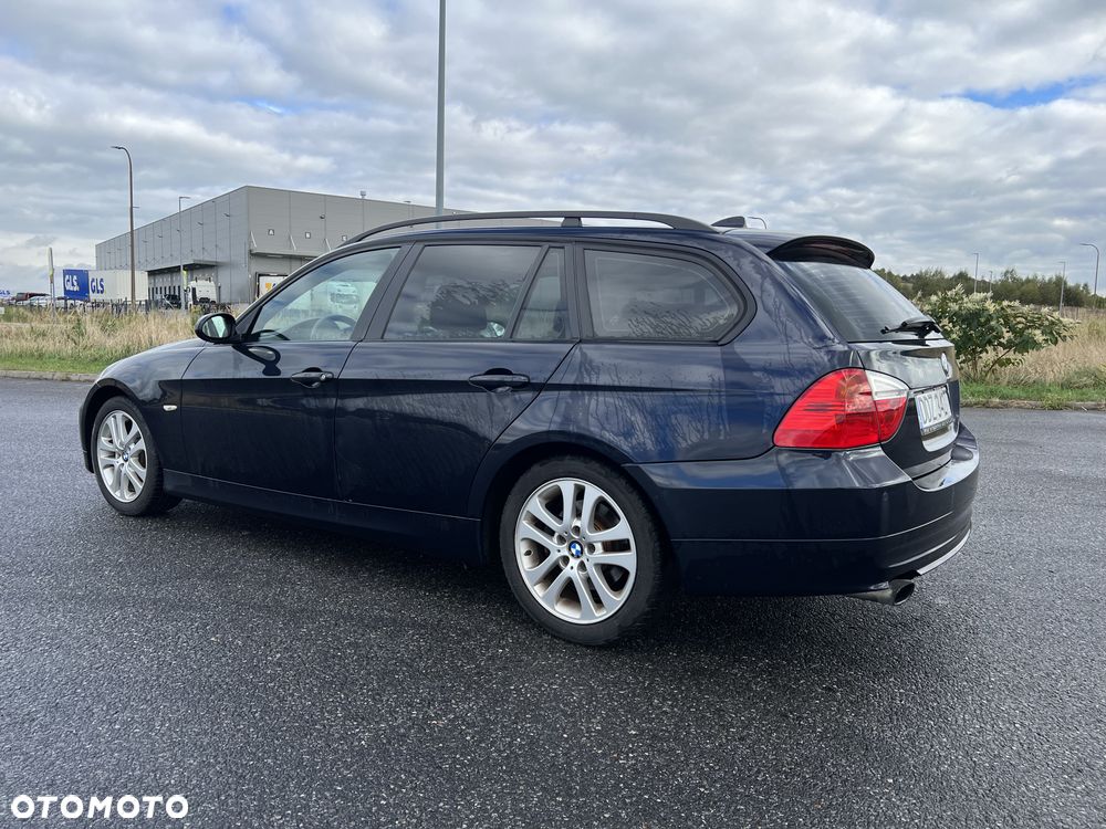 BMW Seria 3 - 2