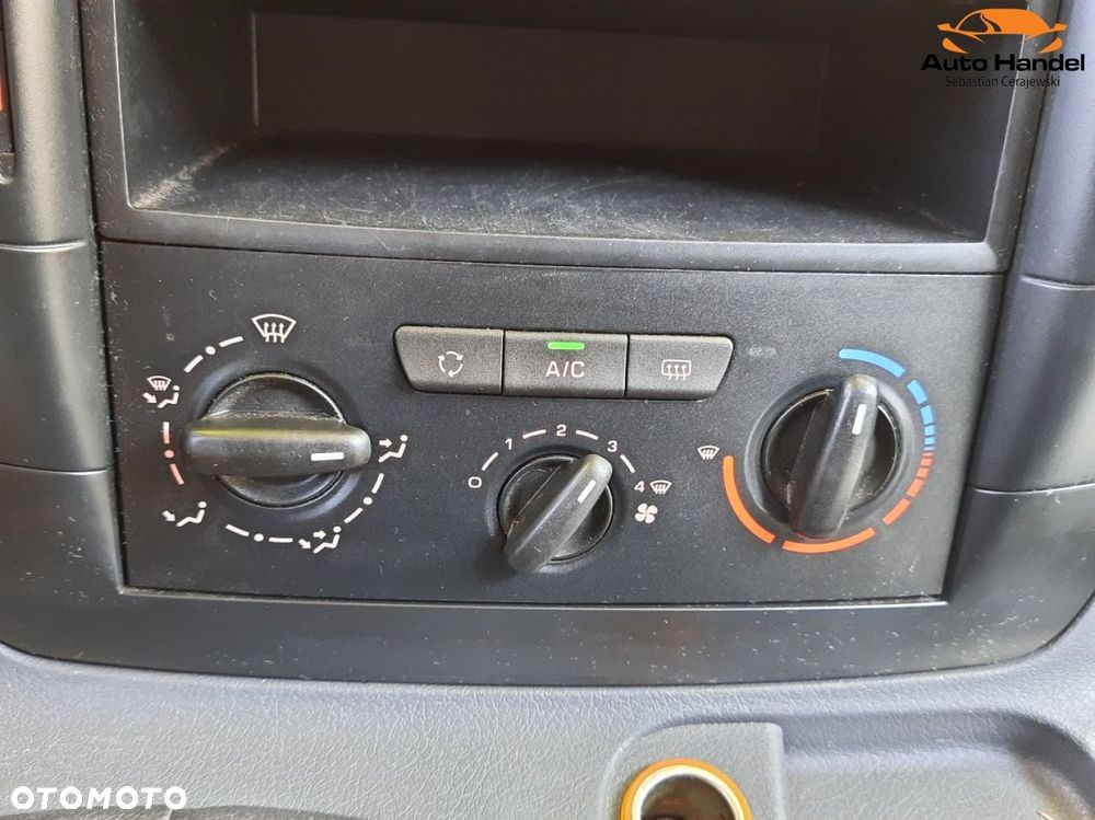 Fiat Scudo Kombi L1H1 Standard cz.oszkl - 17