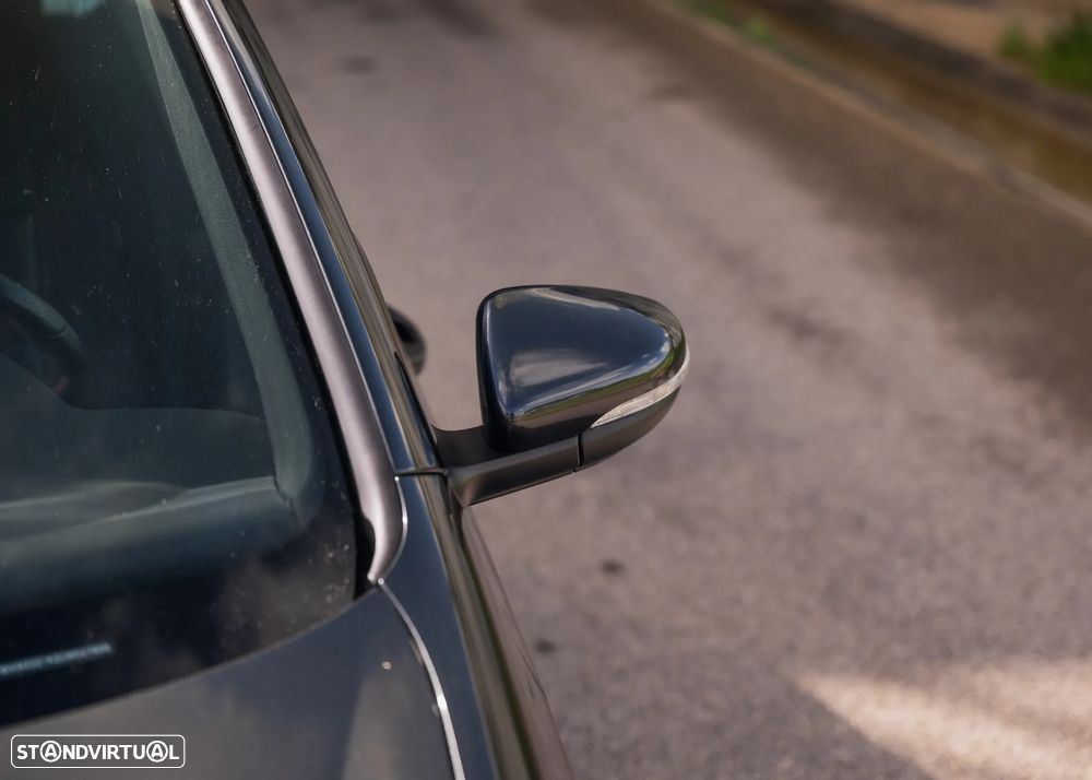 VW Golf 2.0 GTI DSG - 12