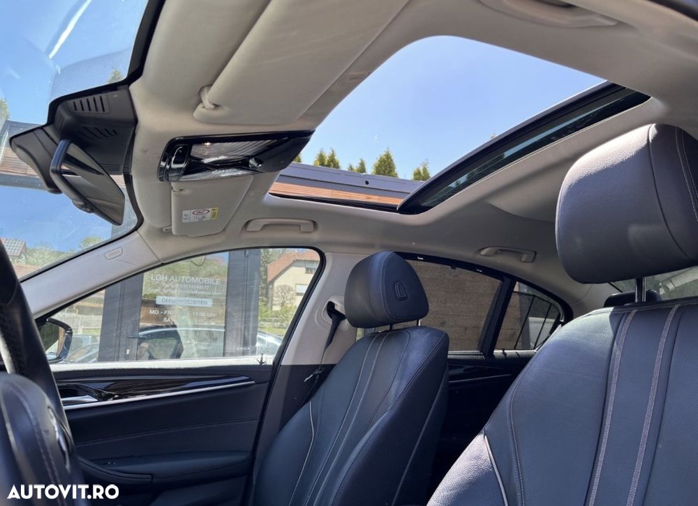 BMW Seria 5 520i Aut. - 9