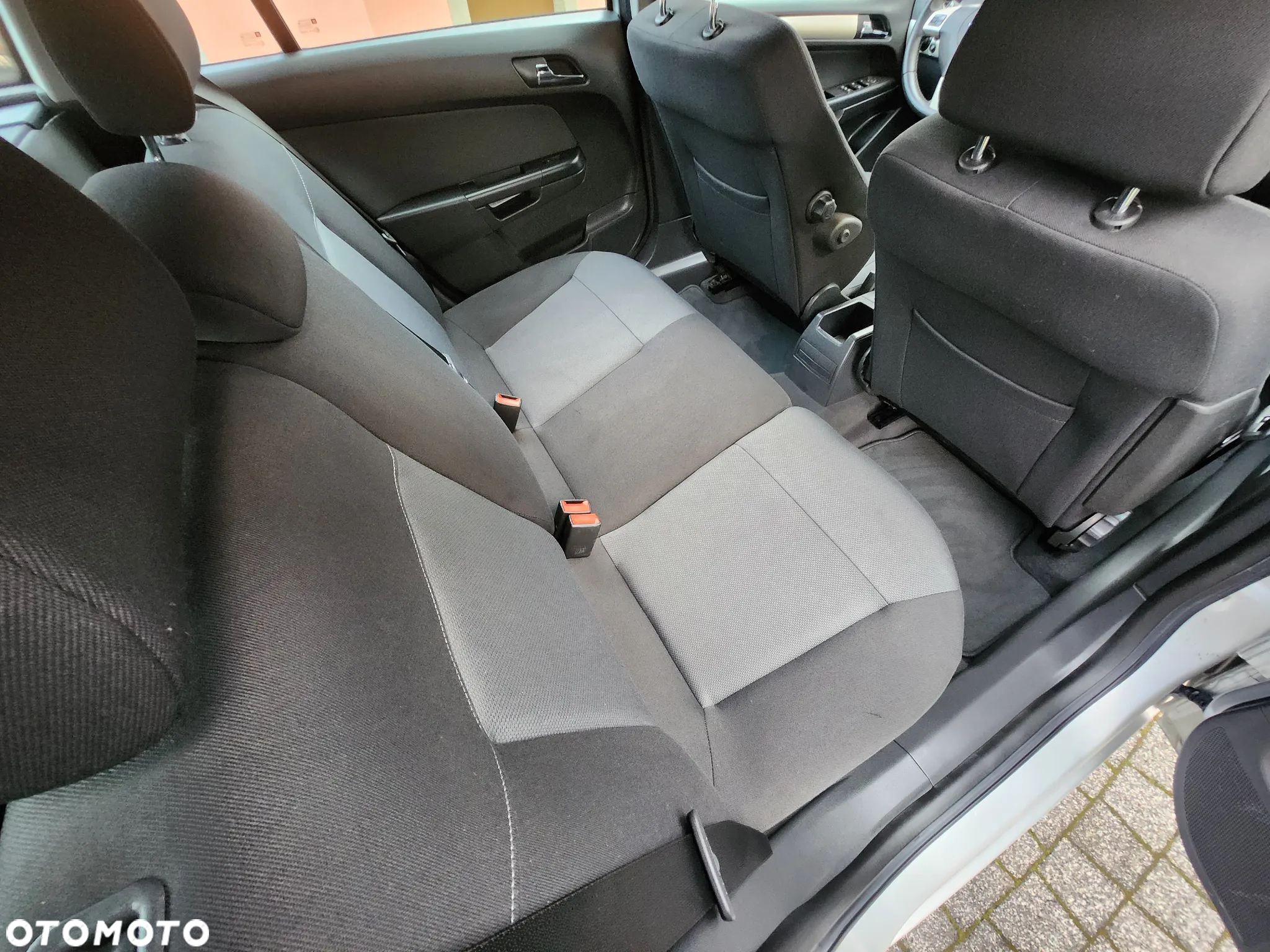 Opel Astra - 10