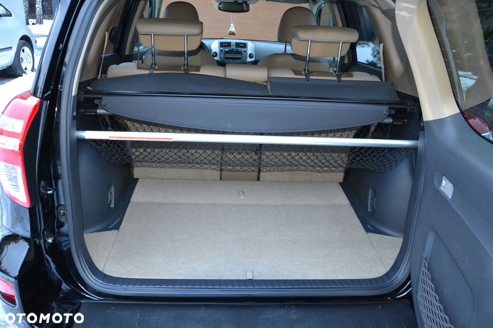 Toyota RAV4 2.0 VVT-i Sol - 14