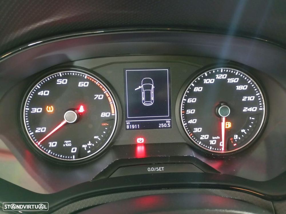 SEAT Arona 1.0 TSI FR - 6