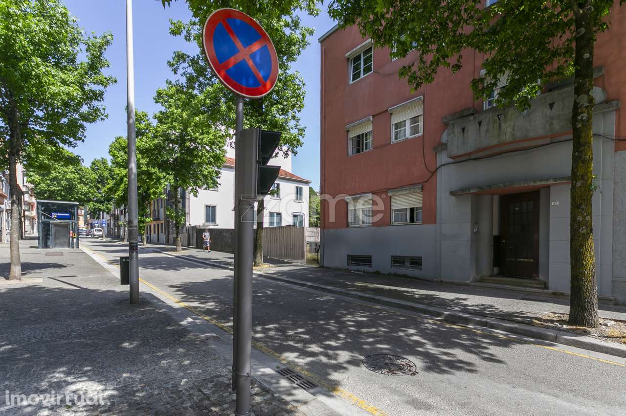 Apartamento T3 Metro Faria Guimarâes - Grande imagem: 3/24