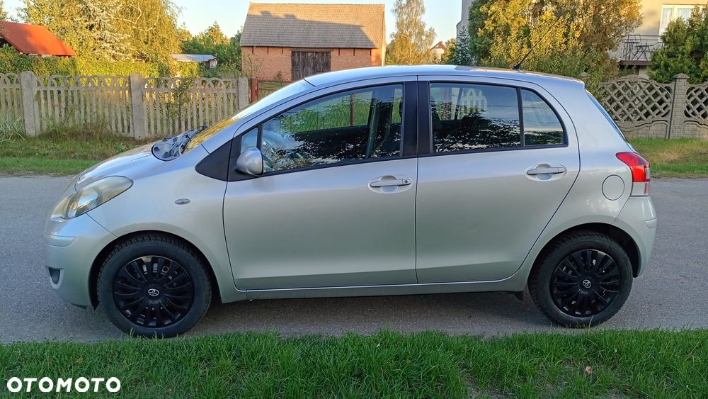 Toyota Yaris 1.4 D-4D Edition - 8