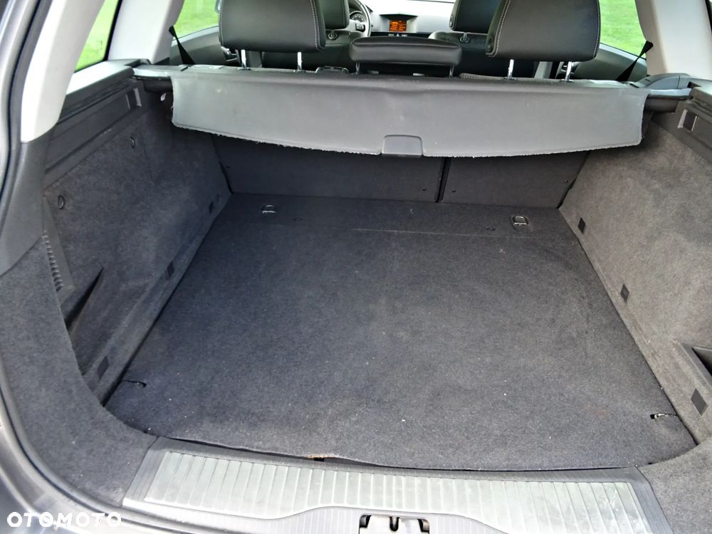 Opel Astra - 33