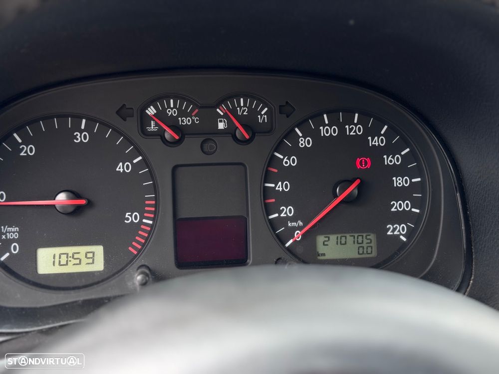 VW Golf Variant 1.9 TDi Highline - 11