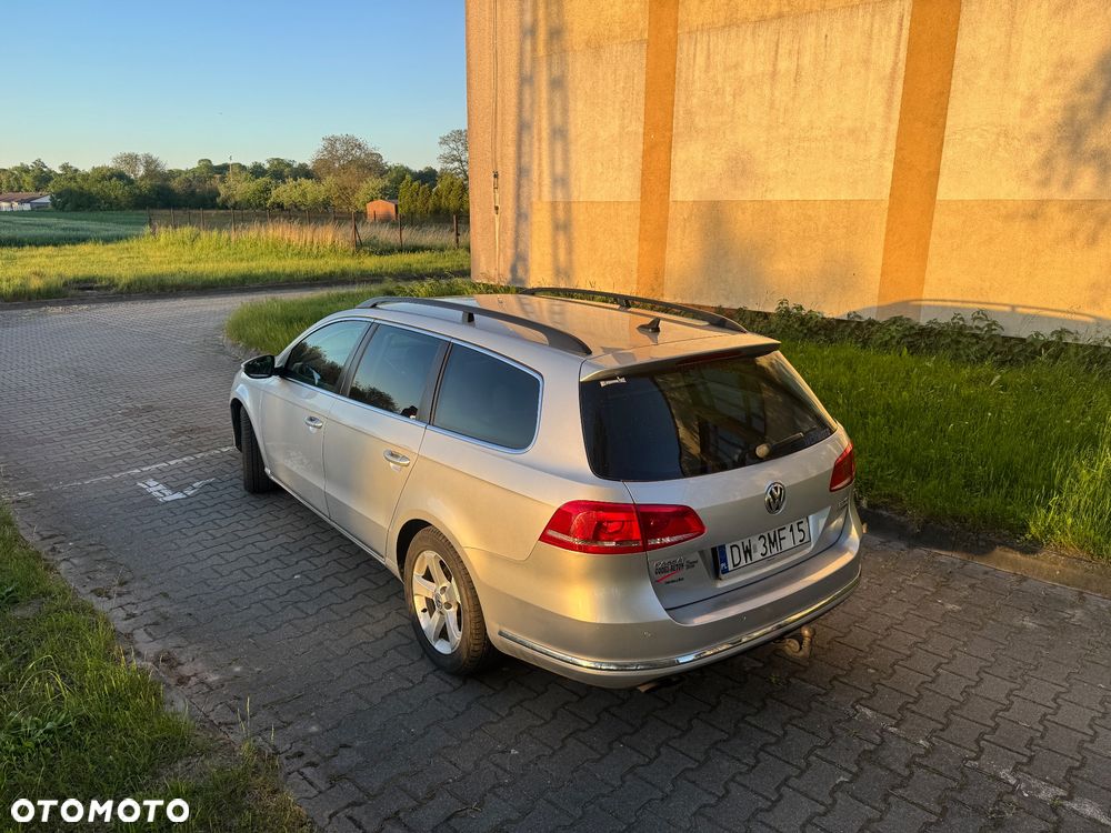Volkswagen Passat 2.0 TDI Comfortline DSG - 15