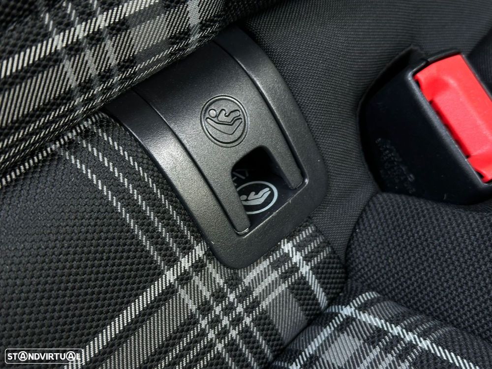 VW Golf GTD BlueMotion - 11