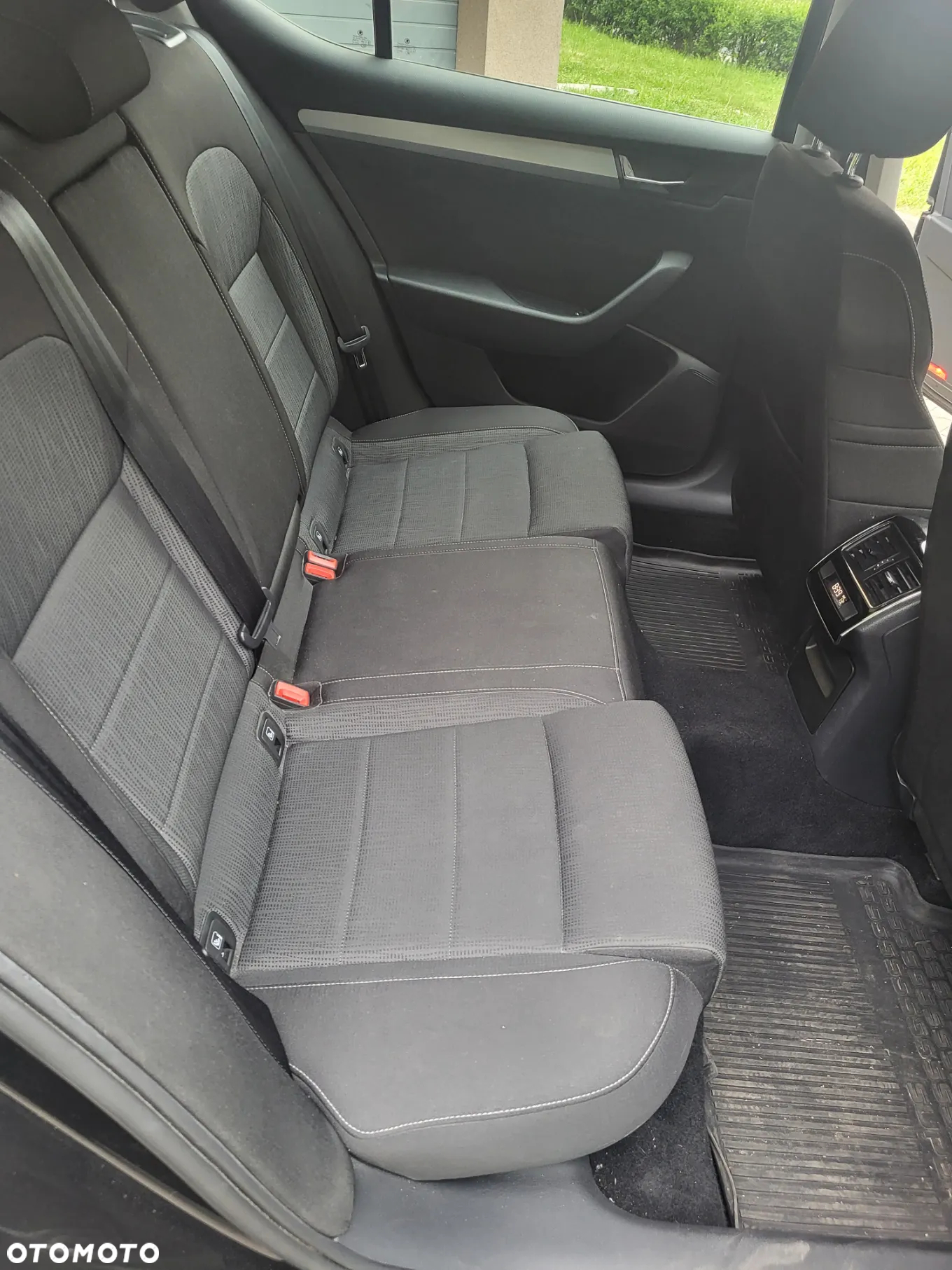 Skoda Superb 2.0 TDI Ambition - 12