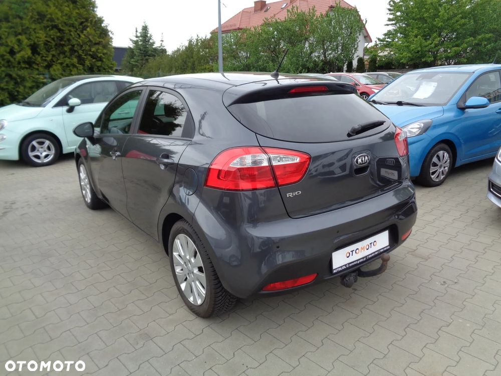Kia Rio 1.4 Comfort - 7