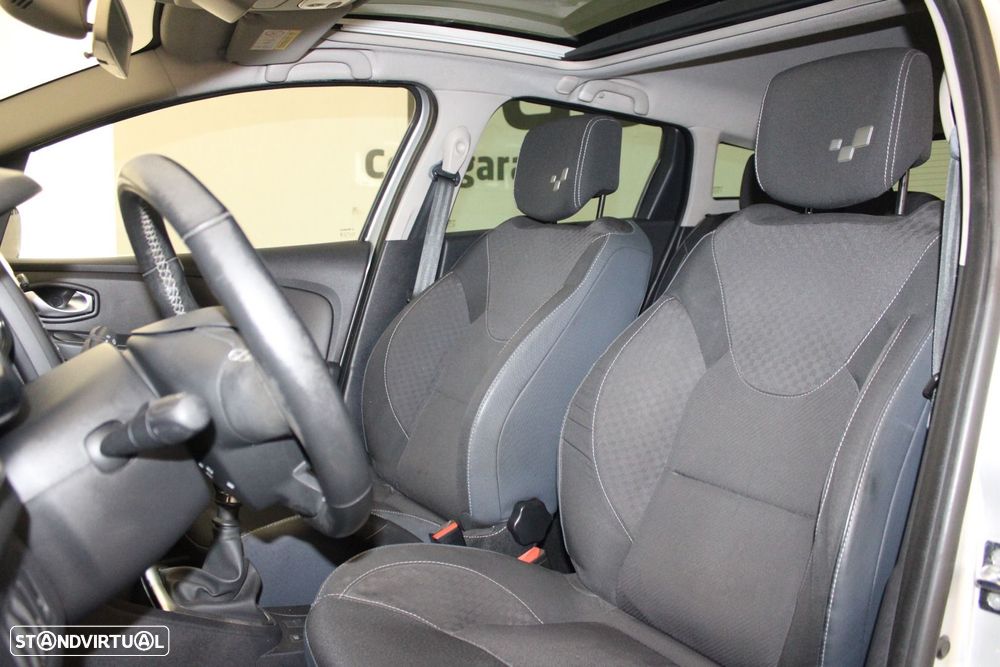 Renault Clio Sport Tourer 1.5 dCi GT Line - 26