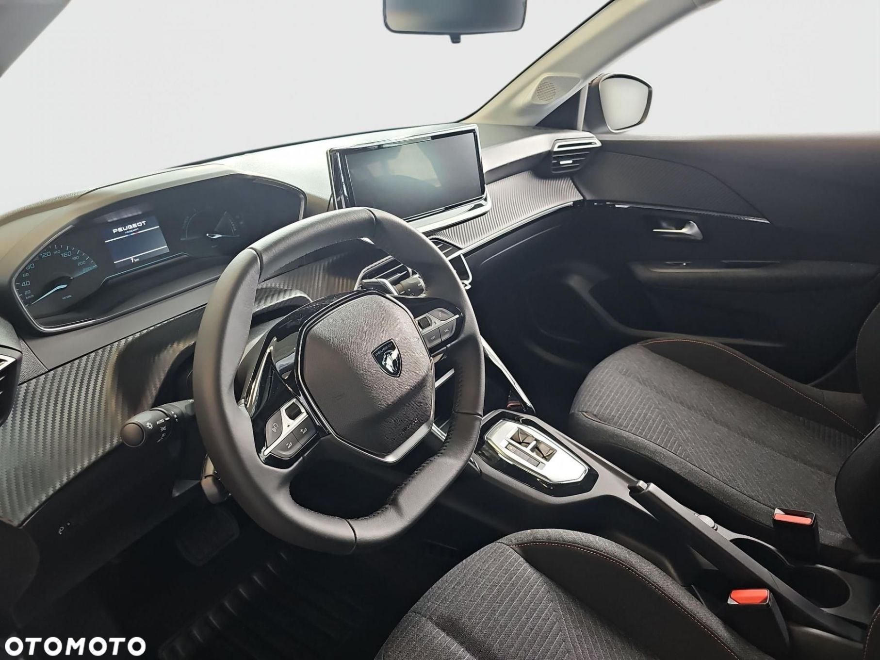 Peugeot 208 - 7
