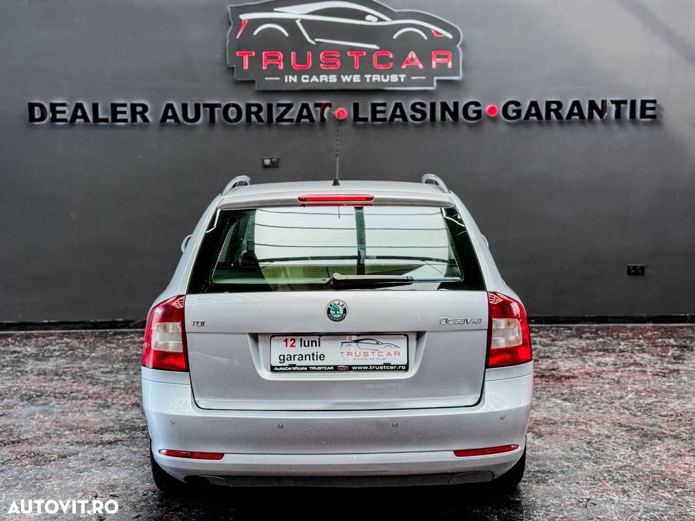 Skoda Octavia 2.0 TDI Ambiente - 6