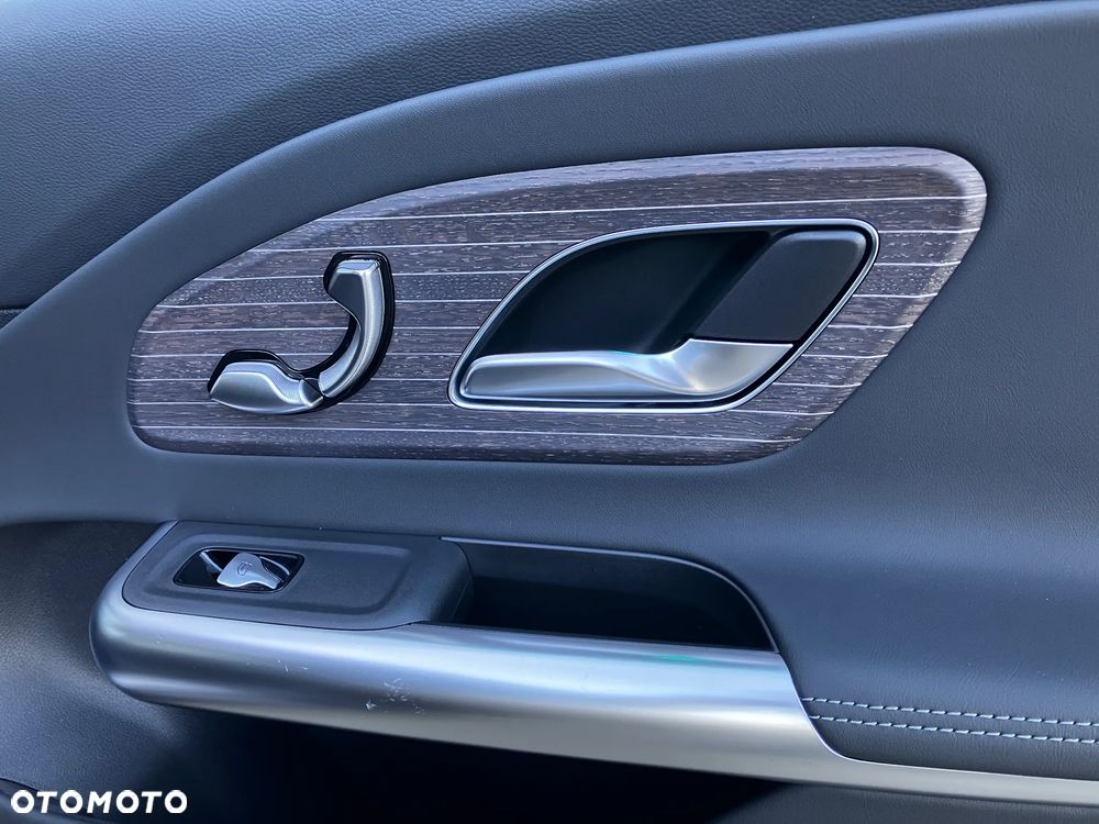 Mercedes-Benz CLA - 7