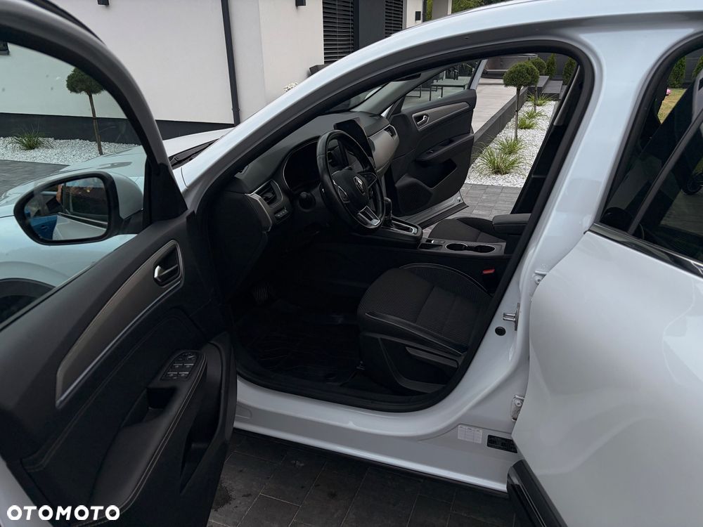 Renault Arkana 1.3 TCe mHEV Techno EDC - 11