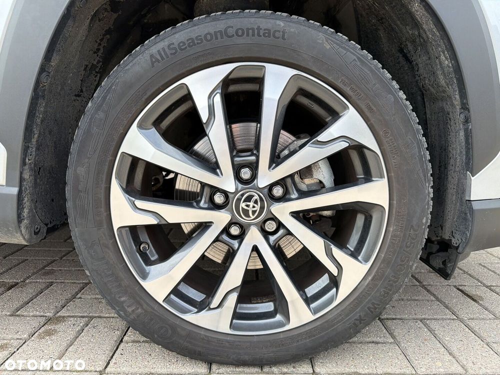 Toyota Corolla Cross - 14
