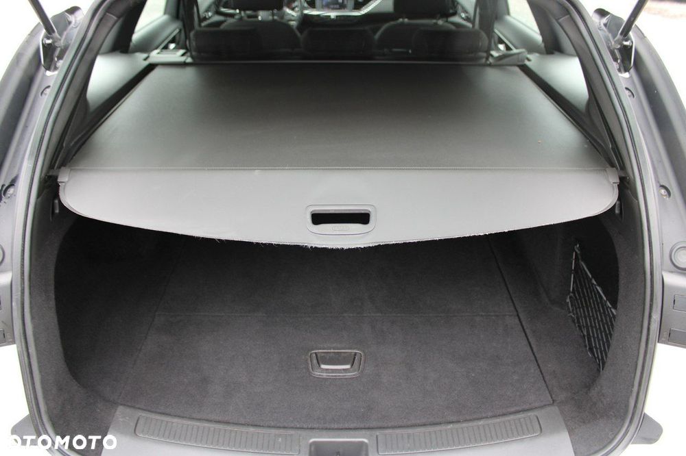 Opel Insignia - 14