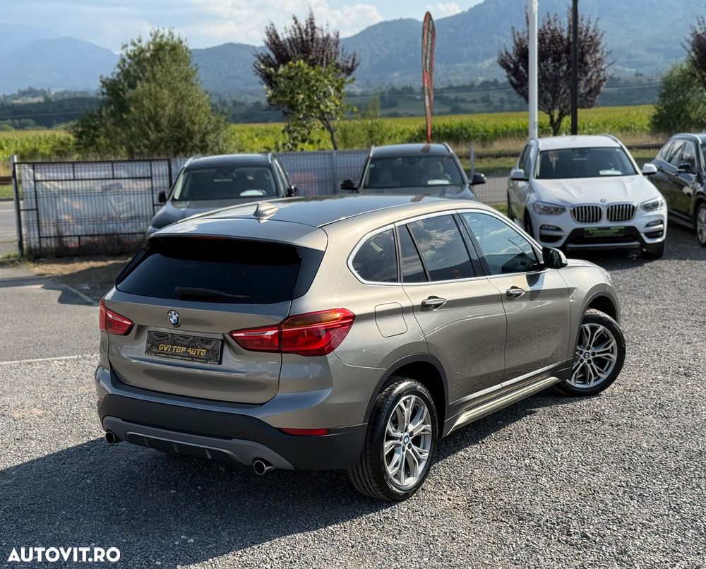BMW X1 xDrive20d Sport Line - 32