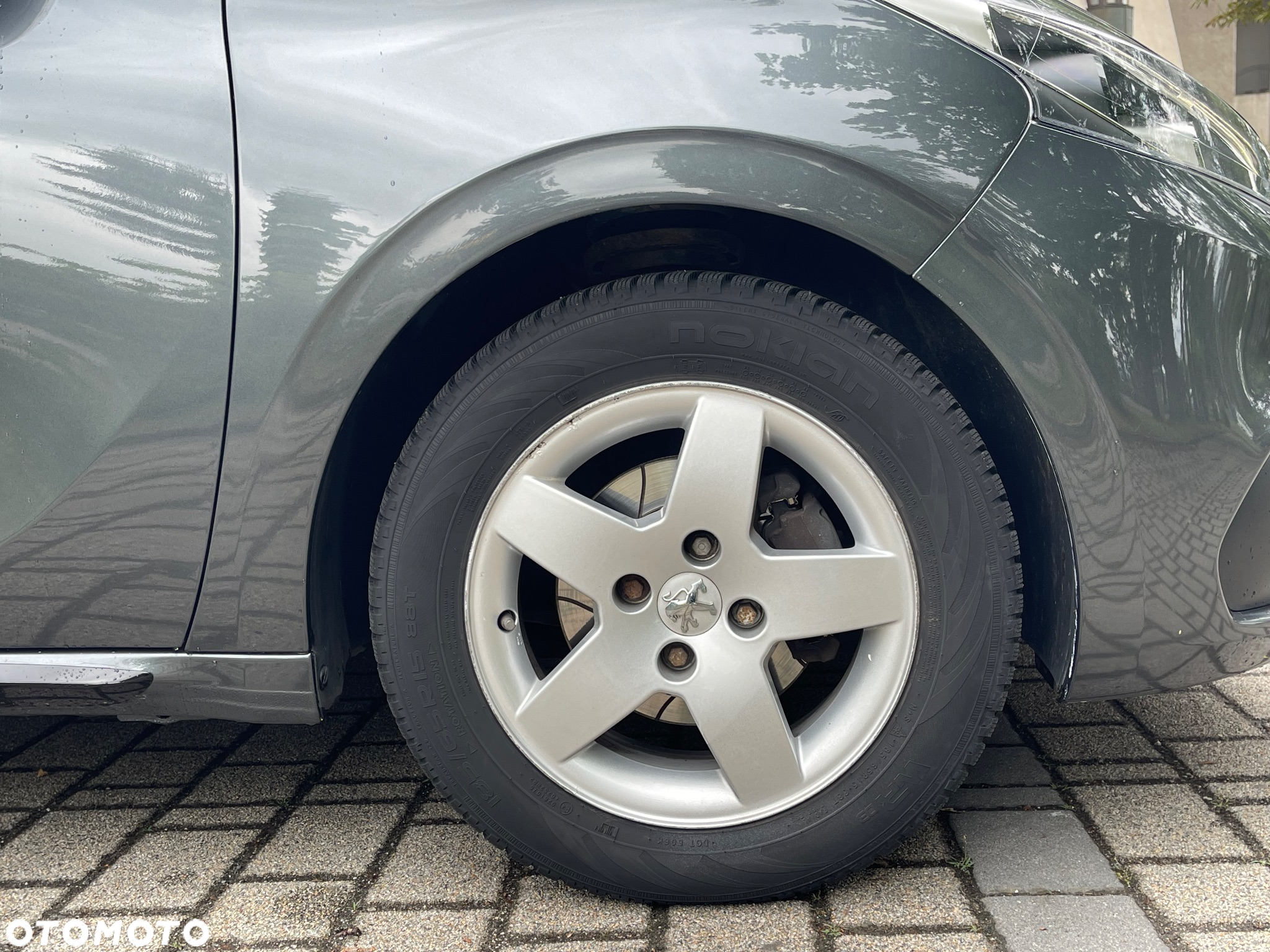 Peugeot 208 1.2 PureTech Allure - 19