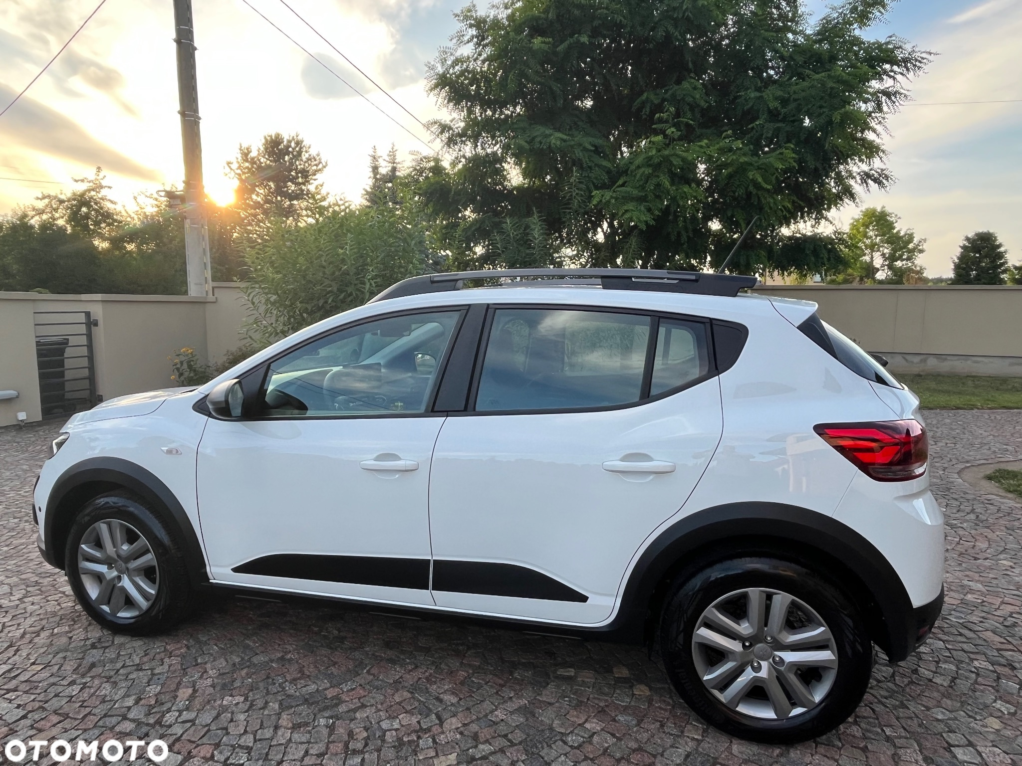 Dacia Sandero Stepway 1.0 TCe Expression CVT - 14