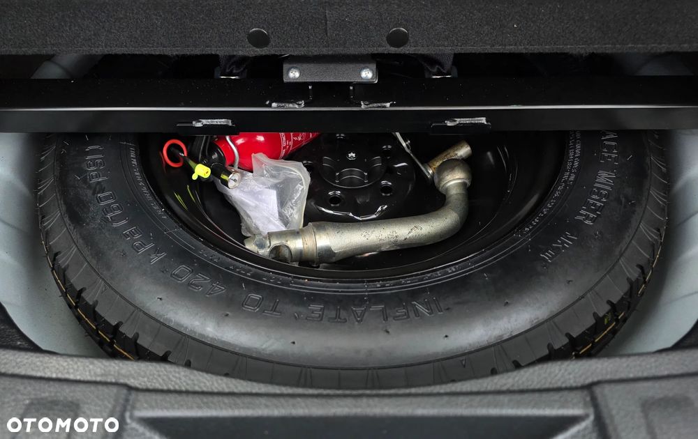 Nissan X-Trail 1.7 dCi Tekna 2WD Xtronic 7os - 36